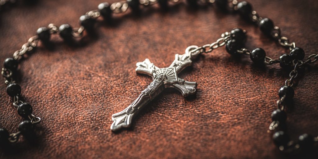 Our Lady's 15 Promises for Praying the Rosary