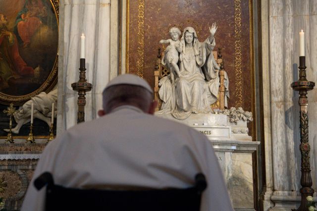Beg God for peace with Pope’s prayer to Mary