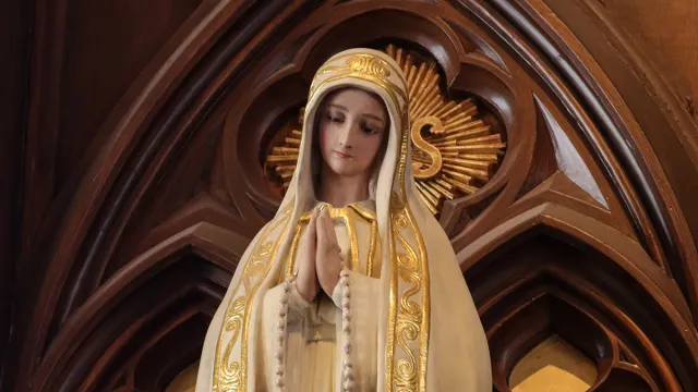 What is the Blue Army and how is it connected to Fatima?